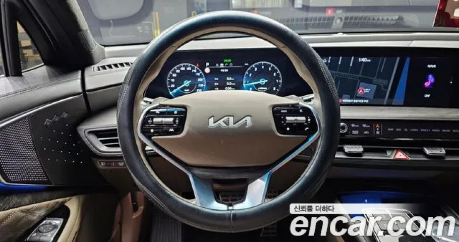 Kia K8 