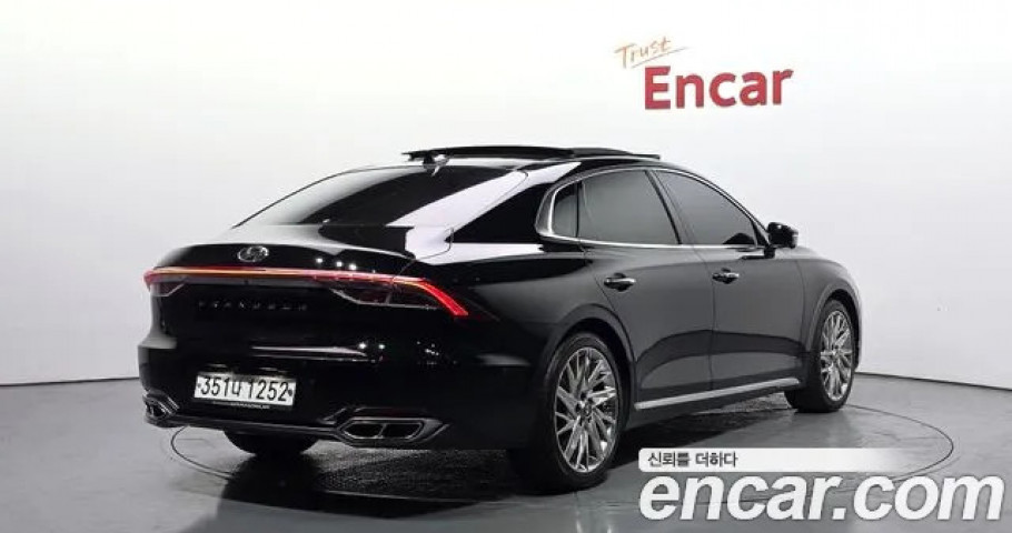 Hyundai Grandeur 