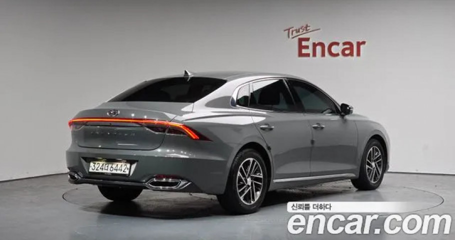 Hyundai Grandeur 