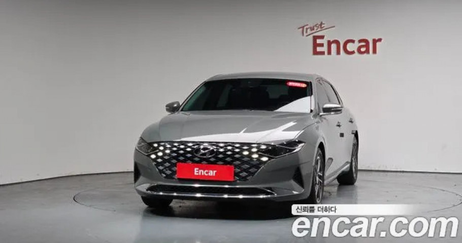 Hyundai Grandeur 