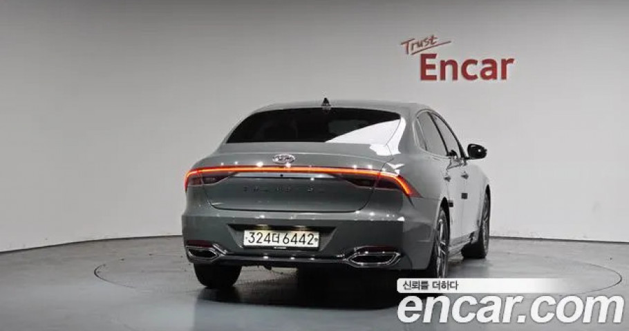 Hyundai Grandeur 