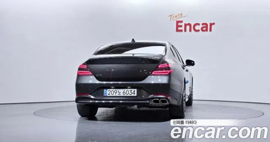 Genesis G70 