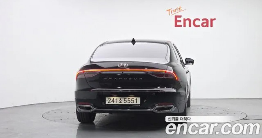 Hyundai Grandeur 
