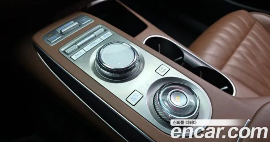 Genesis Gv70 