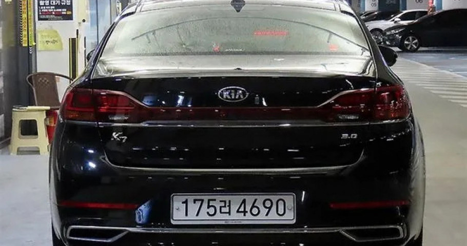Kia K7 