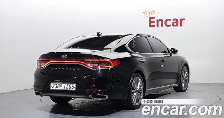Hyundai Grandeur 