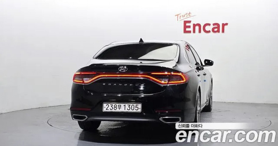 Hyundai Grandeur 