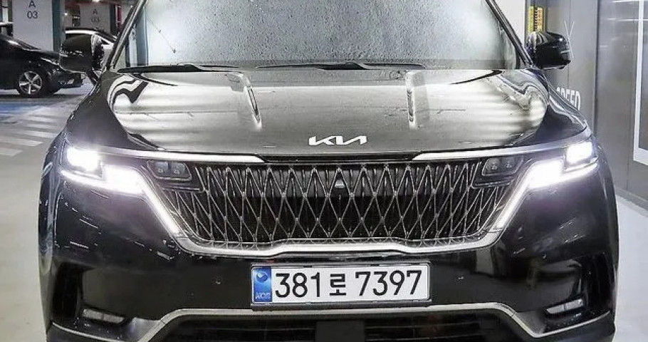 Kia Carnival 