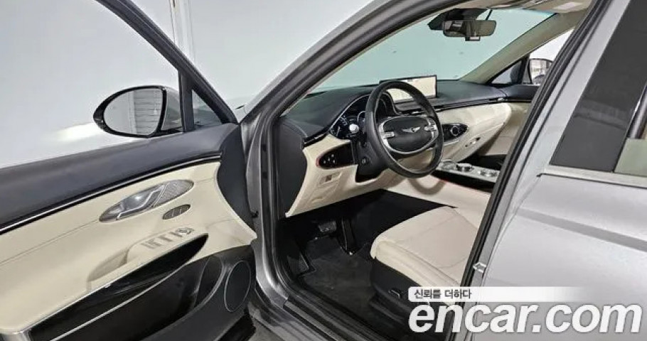 Genesis Gv70 