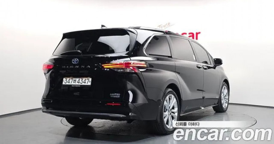 Toyota Sienna 
