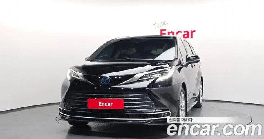Toyota Sienna 