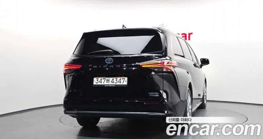 Toyota Sienna 