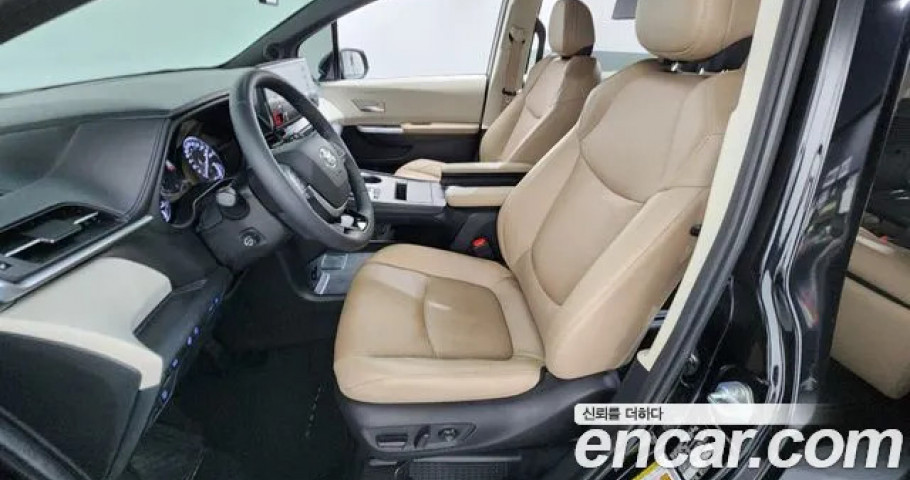 Toyota Sienna 