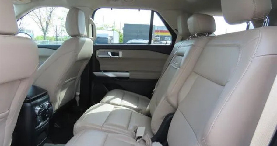 Ford Explorer 