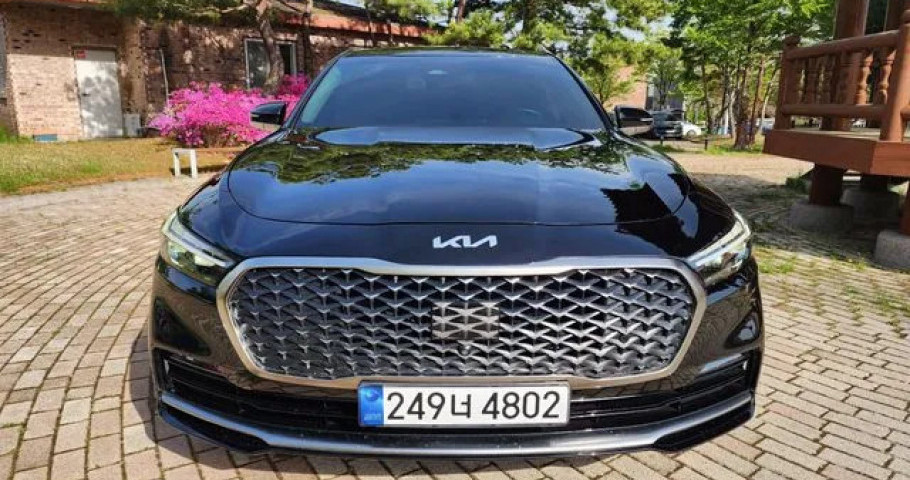 Kia K9 