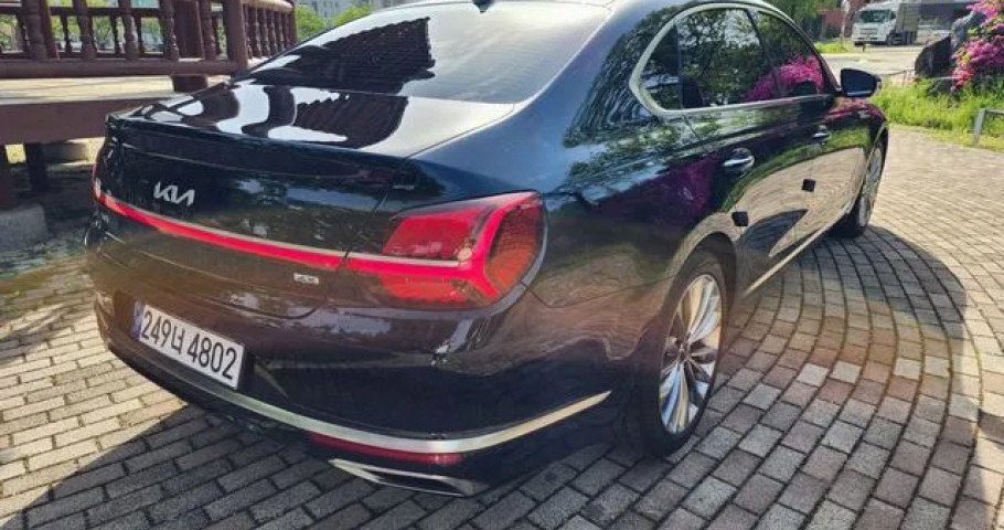Kia K9 