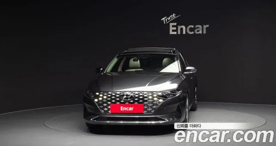 Hyundai Grandeur 