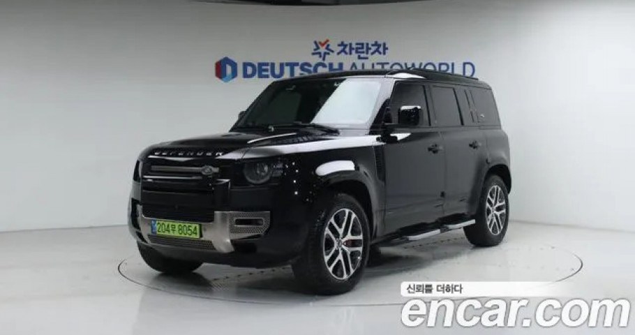 Land Rover Defender 