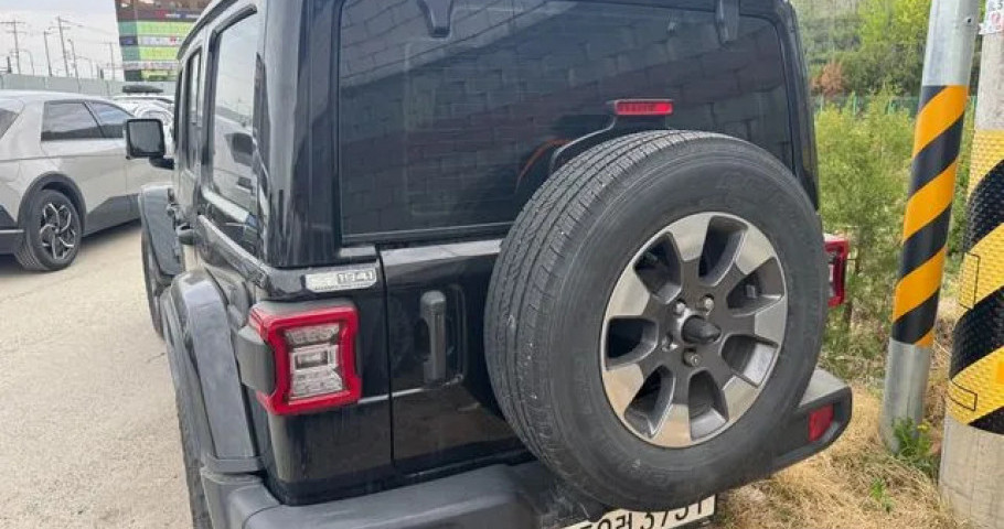 Jeep Wrangler 