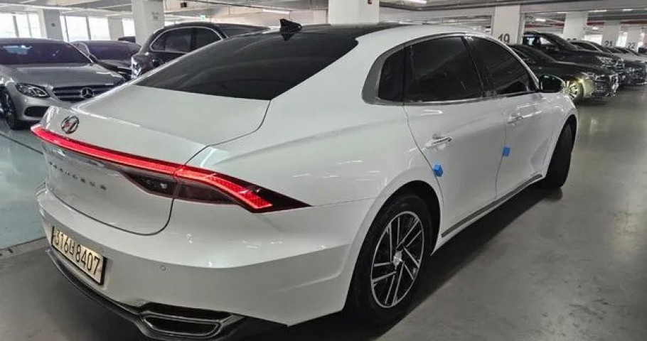 Hyundai Grandeur 