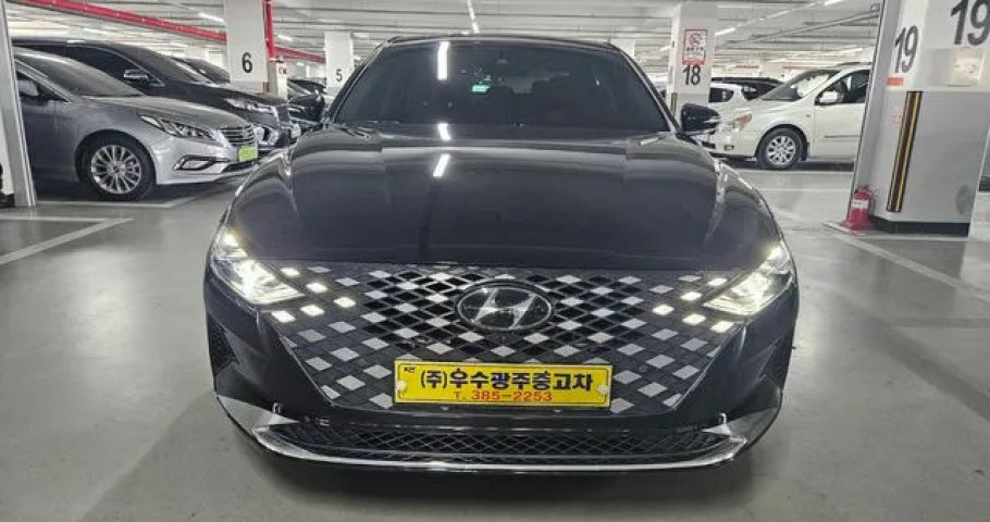 Hyundai Grandeur 