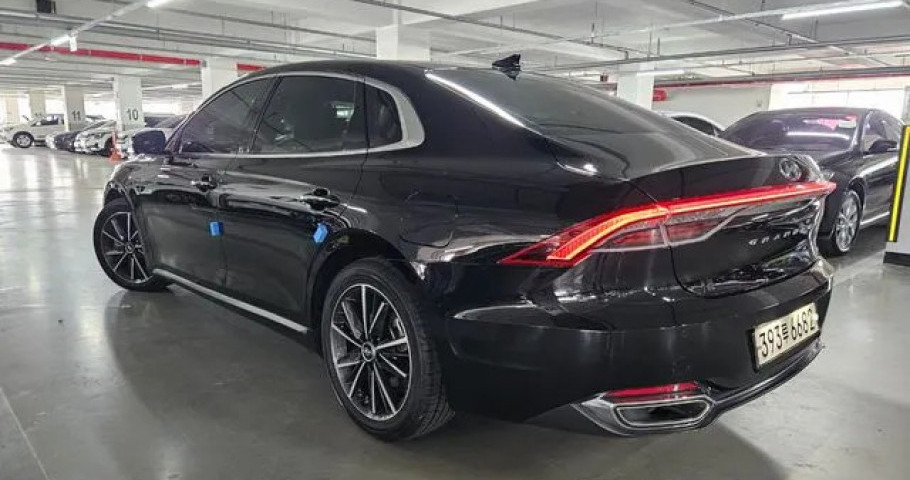Hyundai Grandeur 