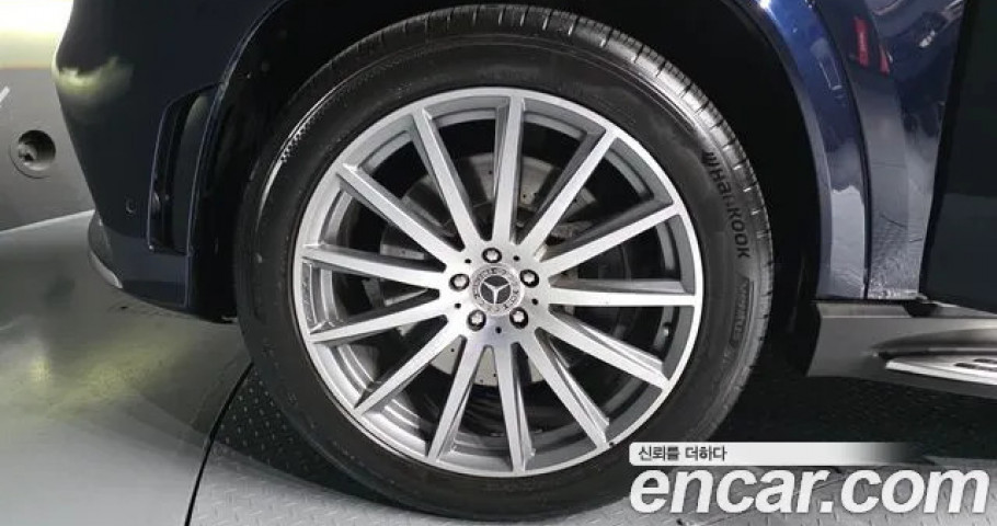 Mercedes-Benz Gls-Class 