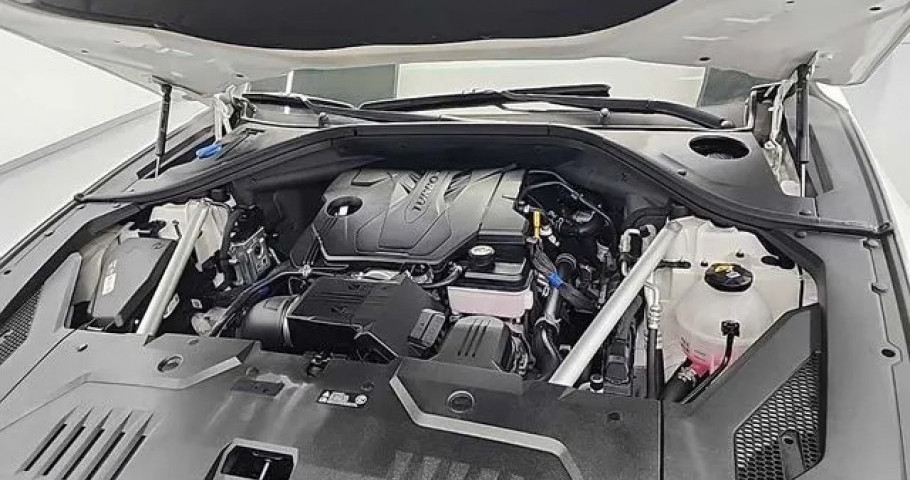Genesis Gv70 