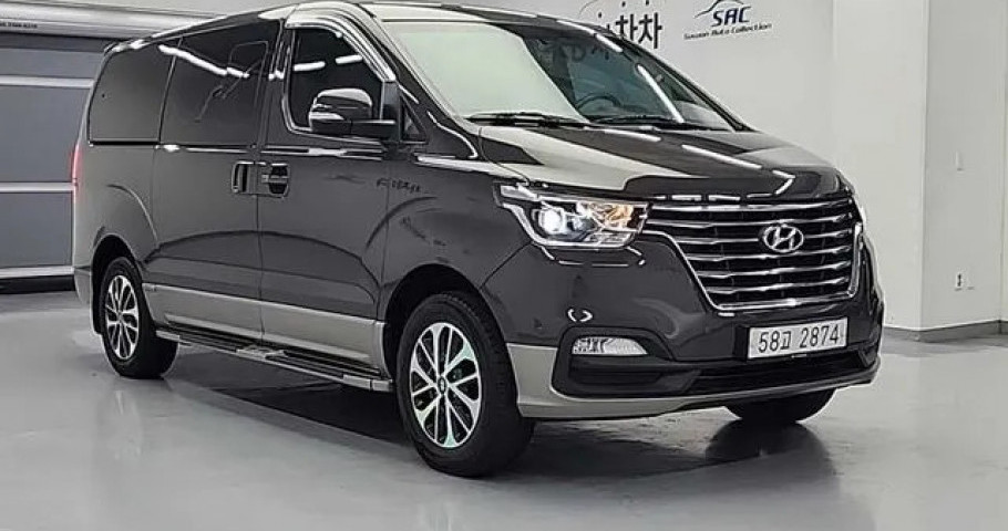 Hyundai Starex 