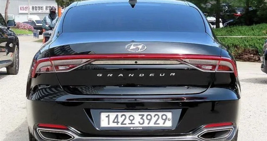 Hyundai Grandeur 