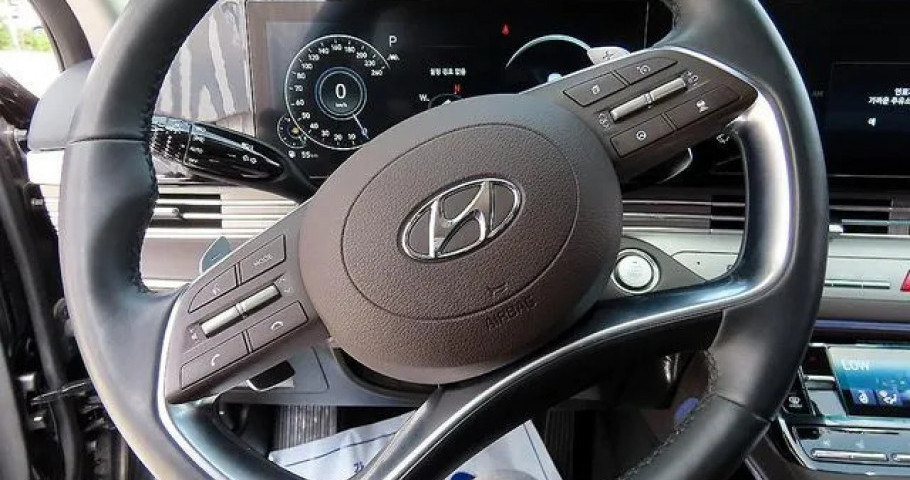 Hyundai Grandeur 