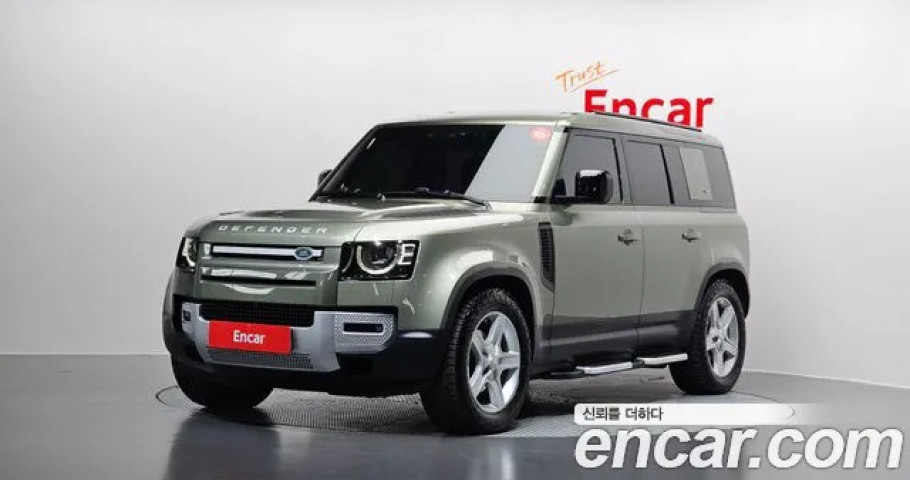 Land Rover Defender 