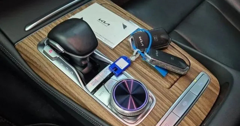 Kia K9 