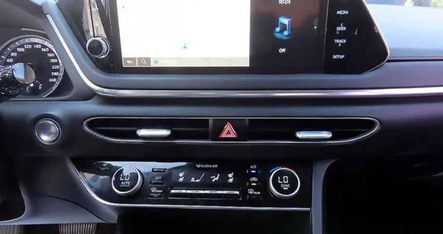 Hyundai Sonata 