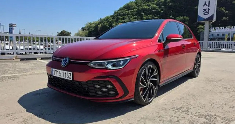 Volkswagen Golf 