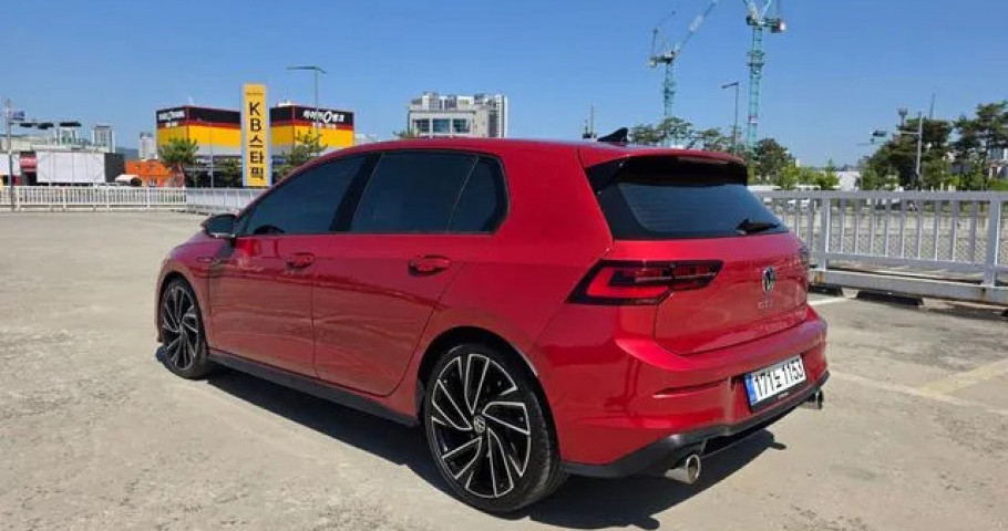 Volkswagen Golf 