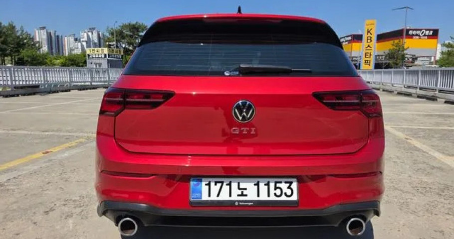 Volkswagen Golf 