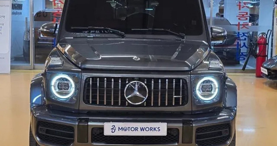 Mercedes-Benz G-Class 