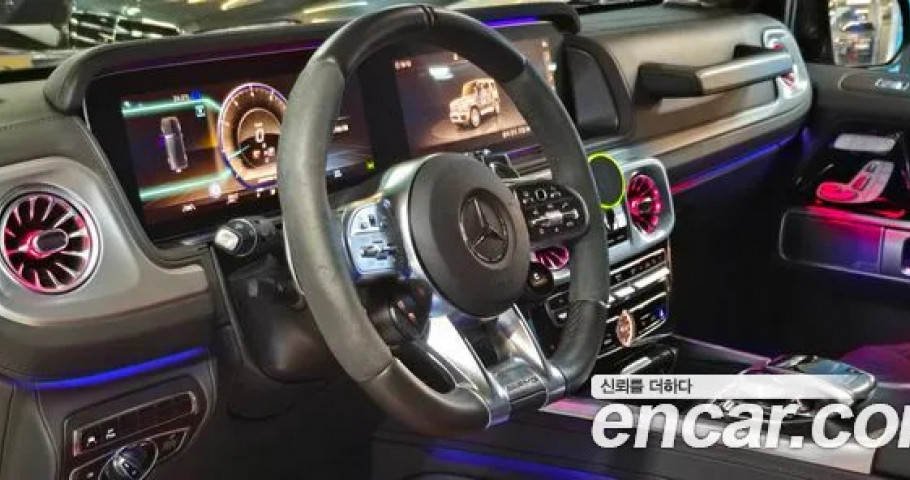 Mercedes-Benz G-Class 