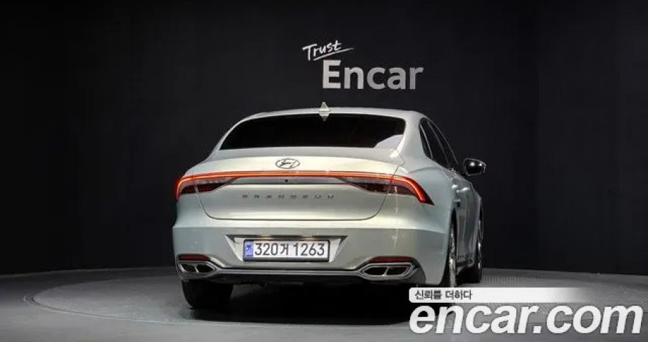 Hyundai Grandeur 