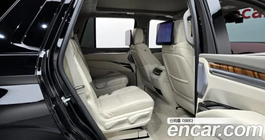 Cadillac Escalade 