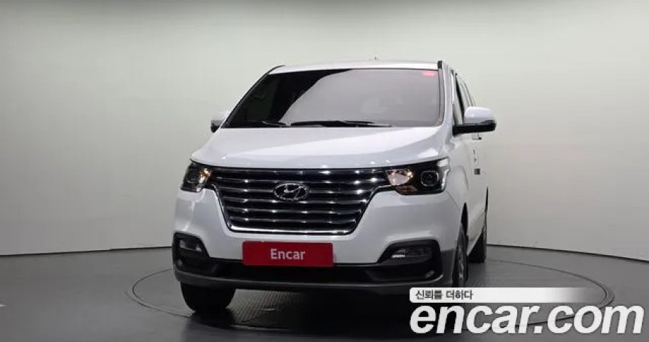Hyundai Starex 
