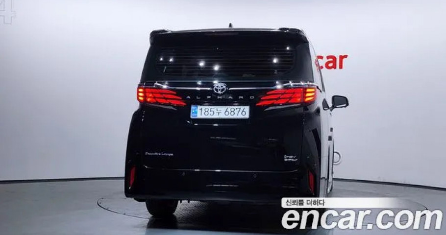 Toyota Alphard 