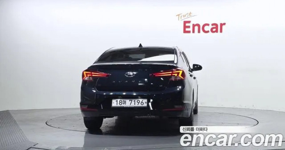 Hyundai Avante (Elantra) 