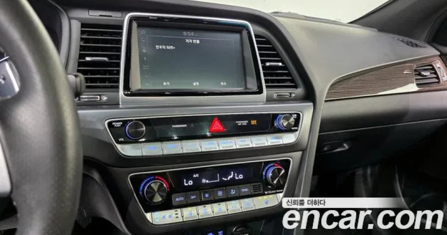 Hyundai Sonata 