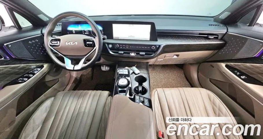 Kia K8 