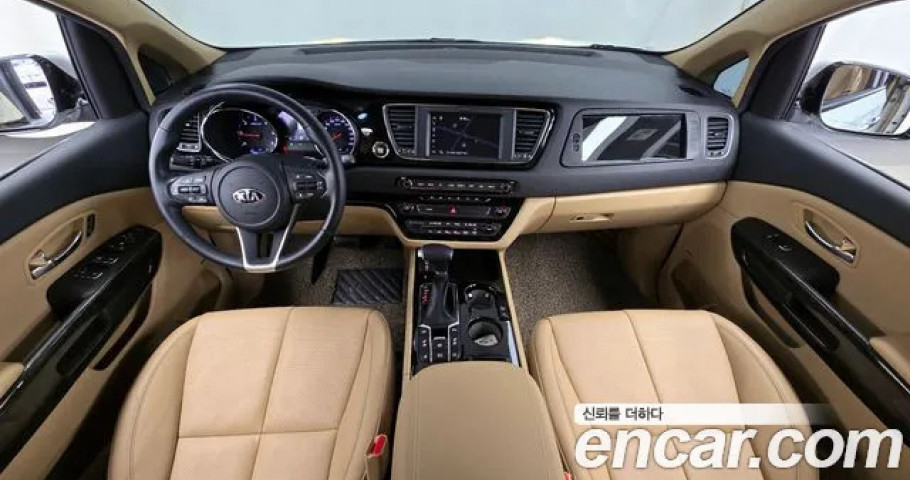 Kia Carnival 