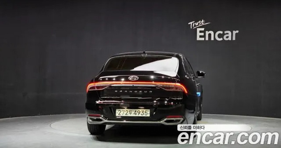 Hyundai Grandeur 