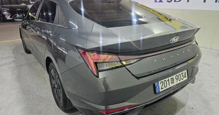 Hyundai Avante (Elantra) 