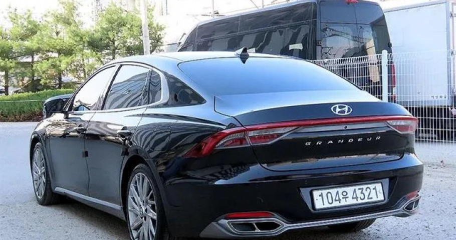 Hyundai Grandeur 